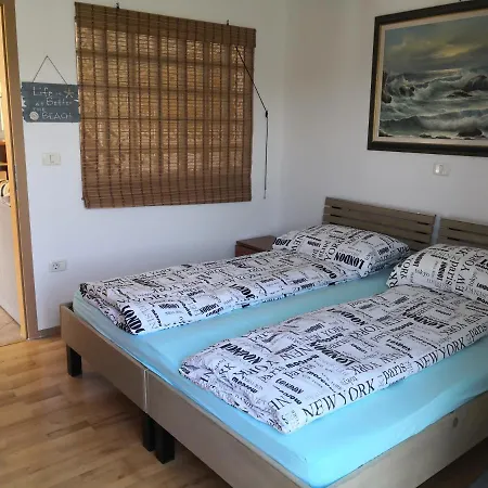 Apartman Solmar, With Big Terrace Near Nature *