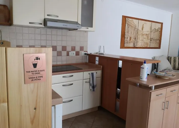 Solmar, With Big Terrace Near Nature Appartement *